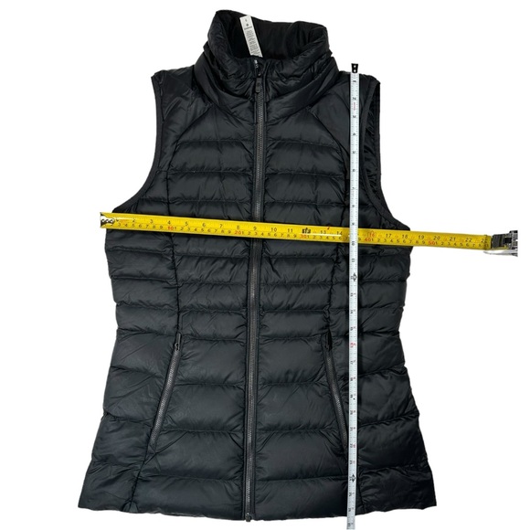 Lululemon Brave the Cold Vest Black Style W4BO8S Size 6 - Picture 14 of 16